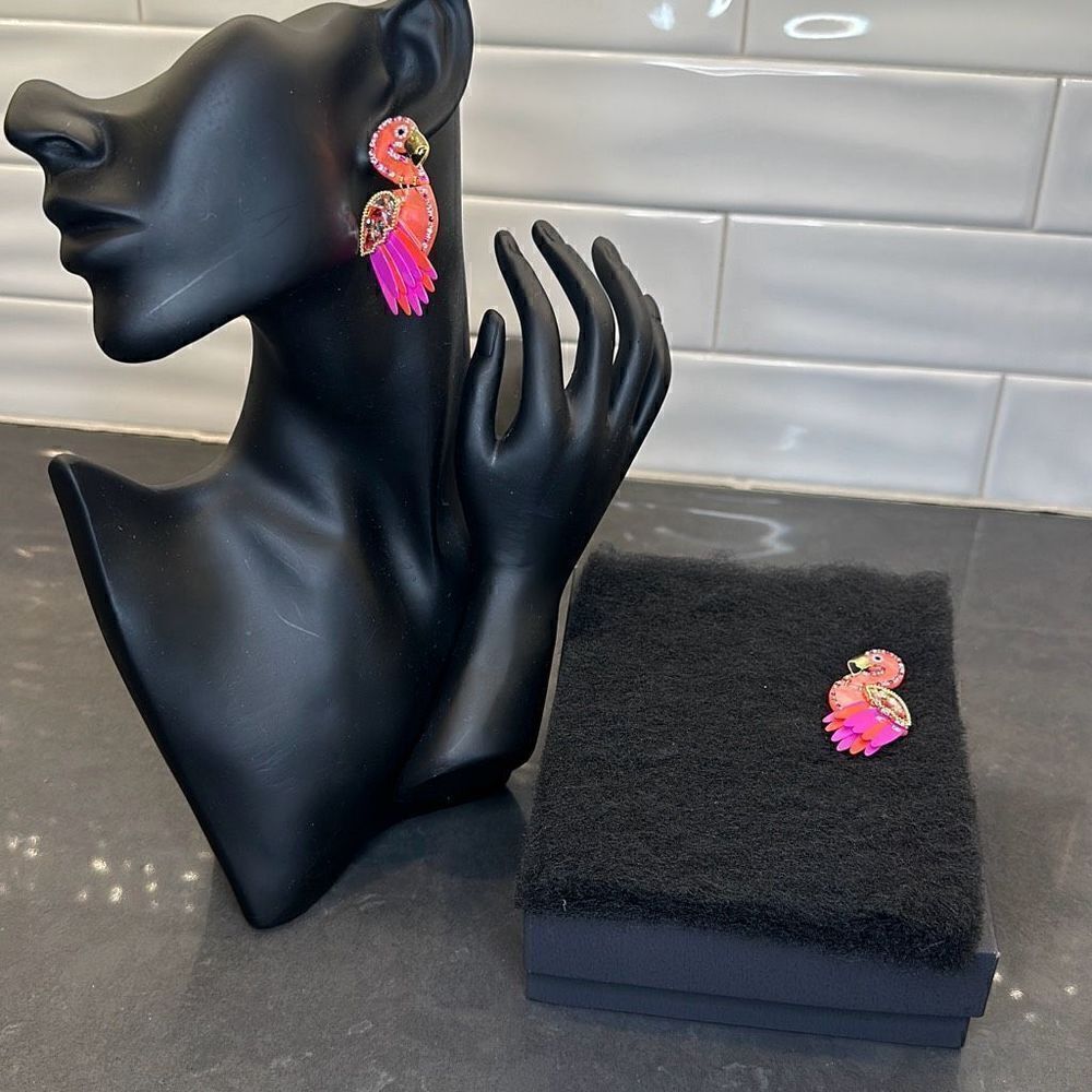 Fashion Flamingo Earrings-NWOT 